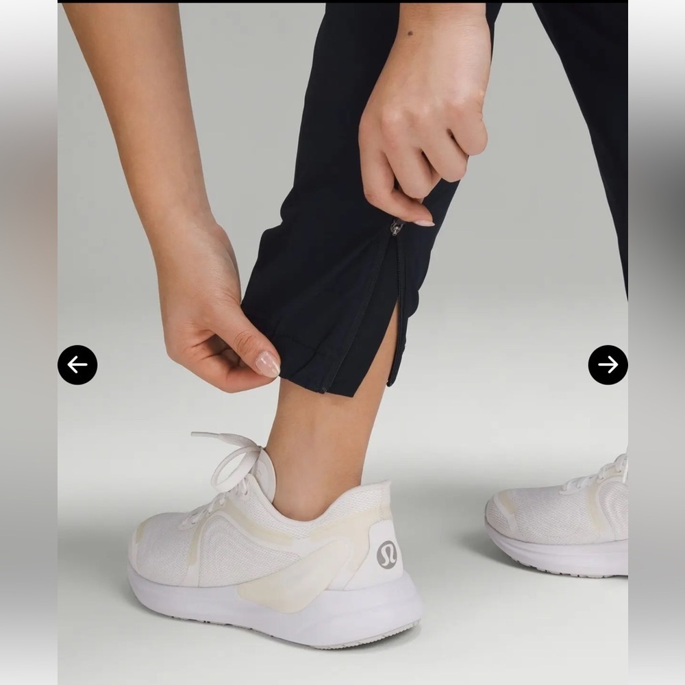 NWT Lululemon Adapted State Jogger True Navy Sz 2 MSRP $128 - Picture 5 of 11